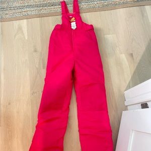 Brand new cat and Jack snow bib medium kids